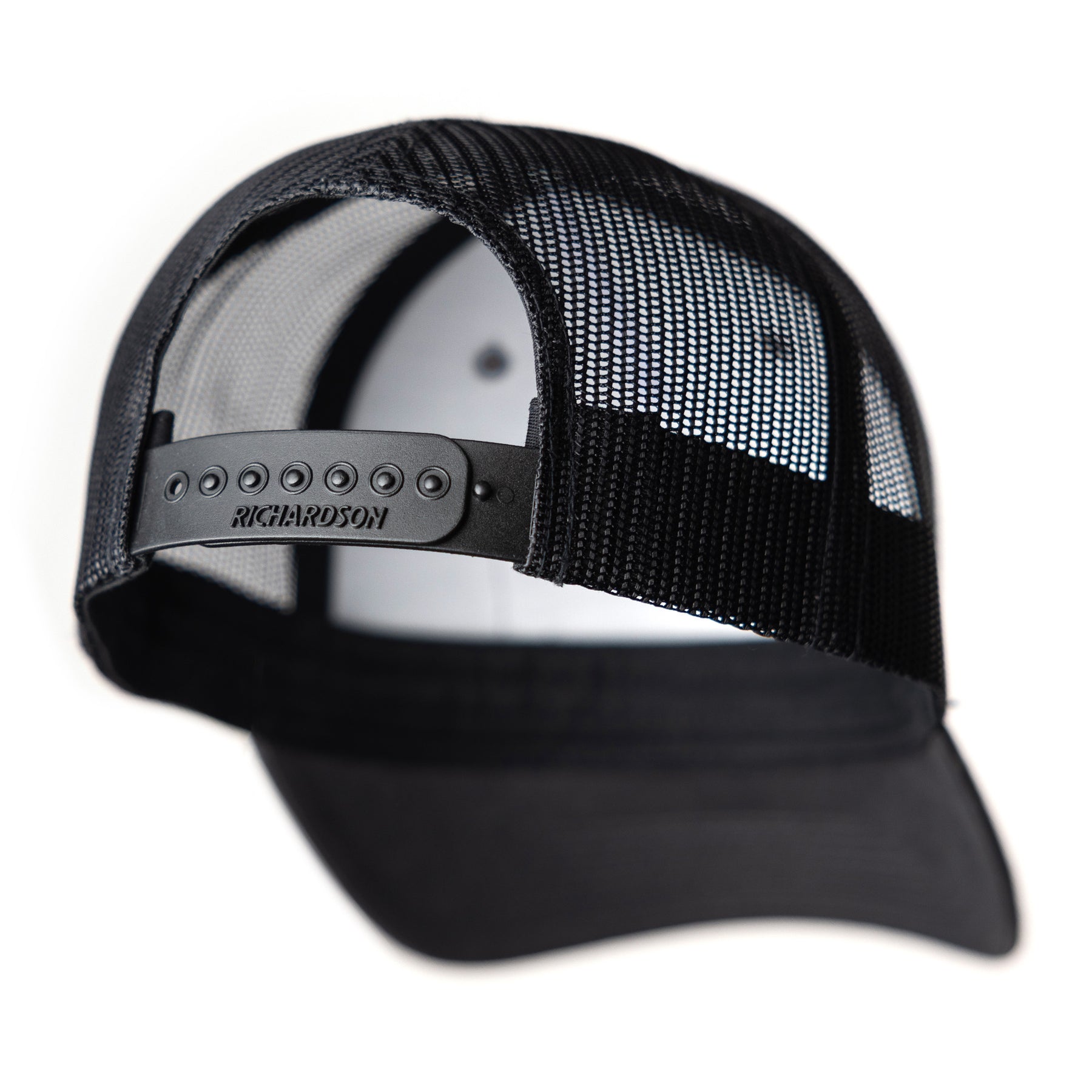 Defender - Snapback